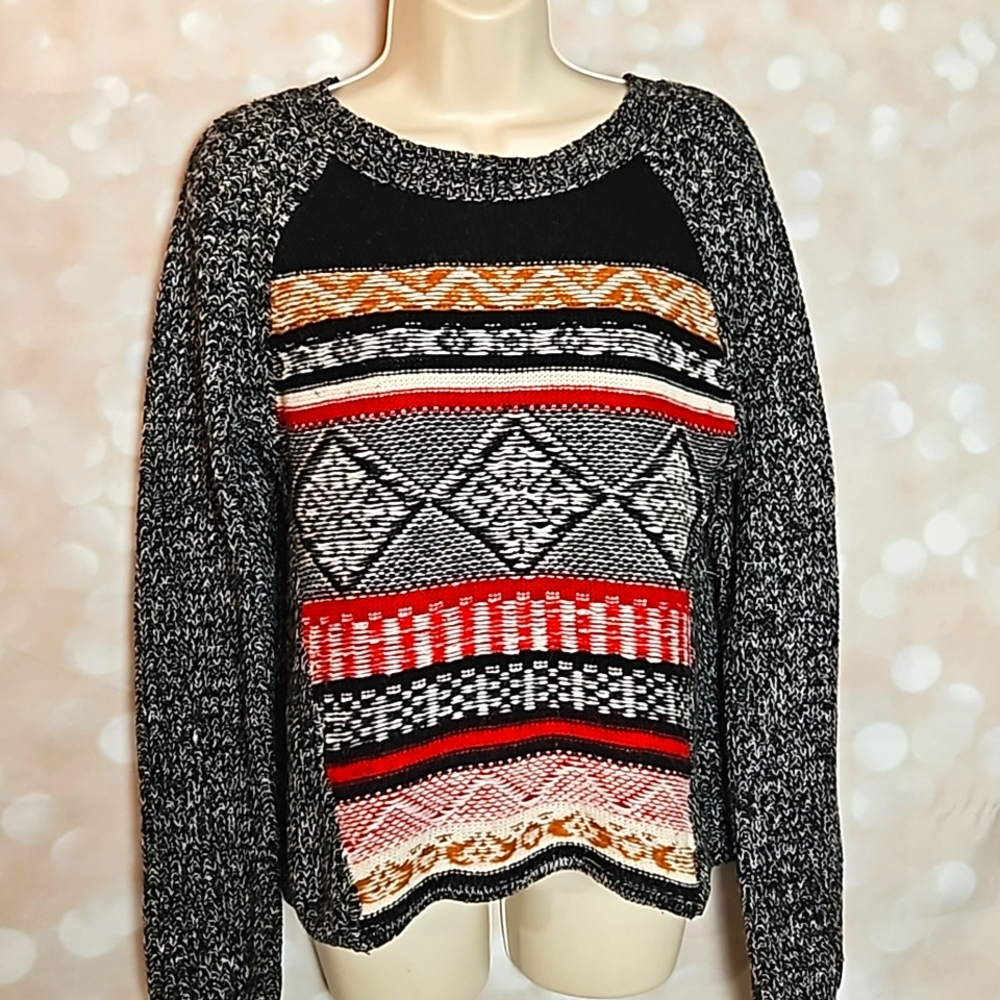 Hem & Thread | Wool Blend High Low Crew Neck Sweater